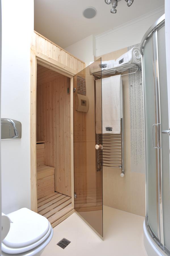 בוקרשט Hotel Boutique Vila Arte מראה חיצוני תמונה