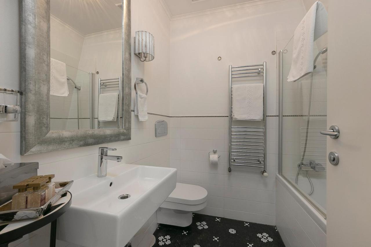בוקרשט Hotel Boutique Vila Arte מראה חיצוני תמונה